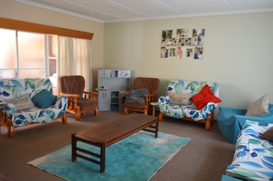 4 Bedroom Property for Sale in Flamwood North West